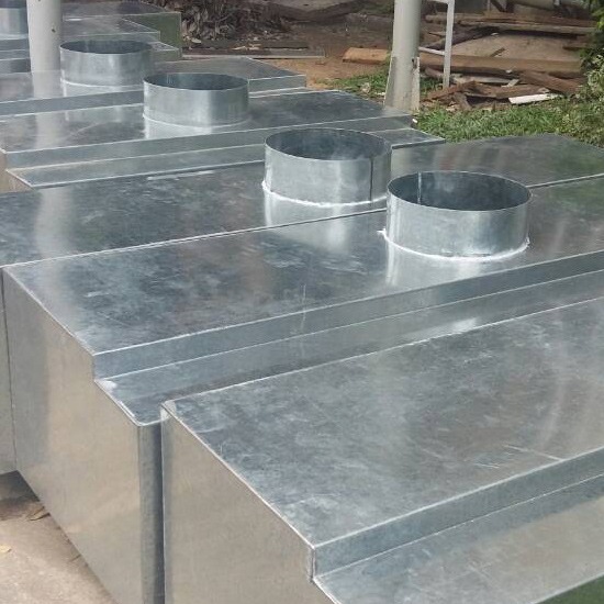 รับออกแบบรางน้ำฝนสแตนเลส รางน้ำฝน  ปล่องดูดควัน  ท่อลม  ลูกหมุนระบายอากาศ  งานสเตนเลส  งานเชื่อมอาร์กอน  รับออกแบบรางน้ำฝนสแตนเลส 